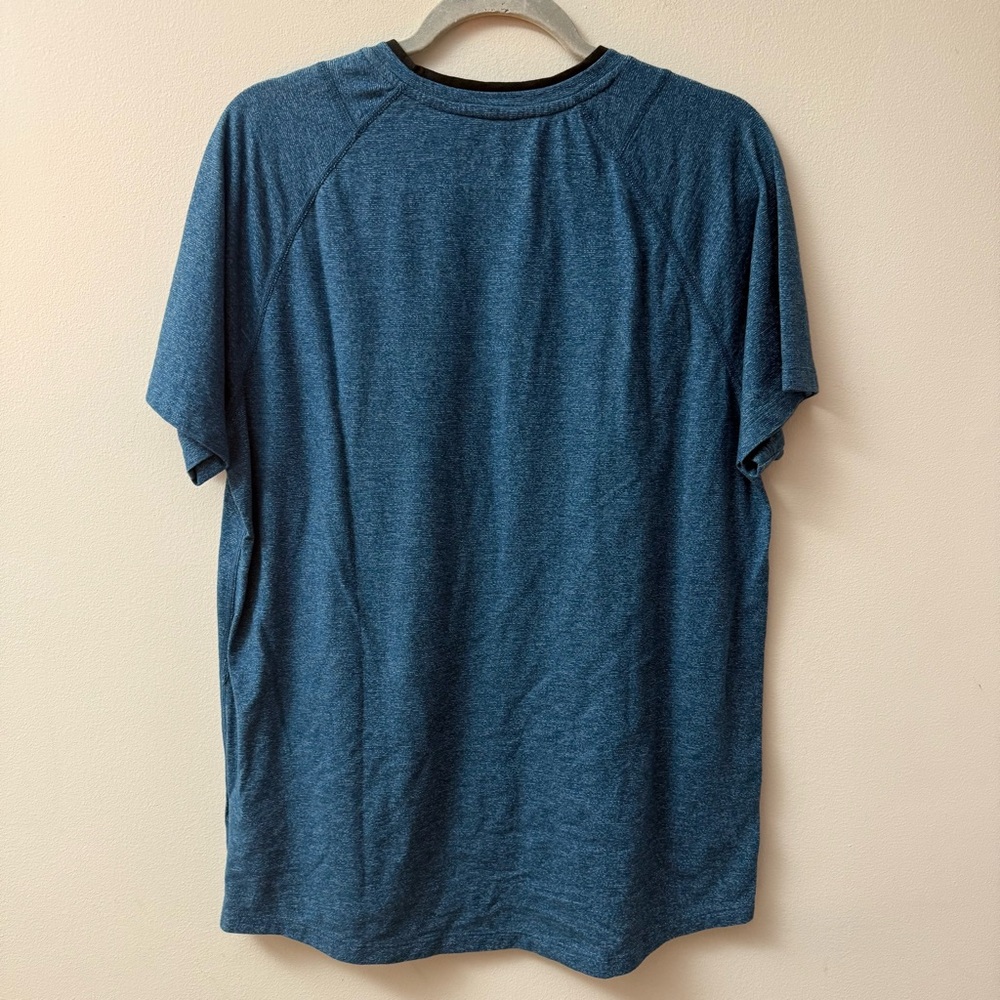 Men’s Puma Tee - Picture 6 of 7